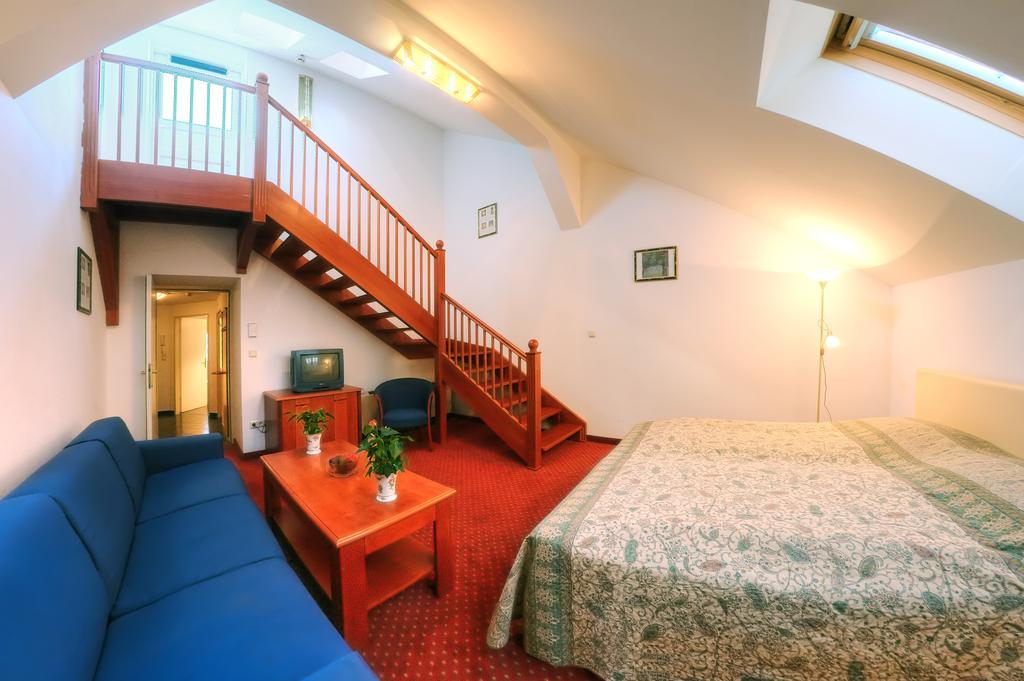 Carlton Opera Hotel Wien Eksteriør billede