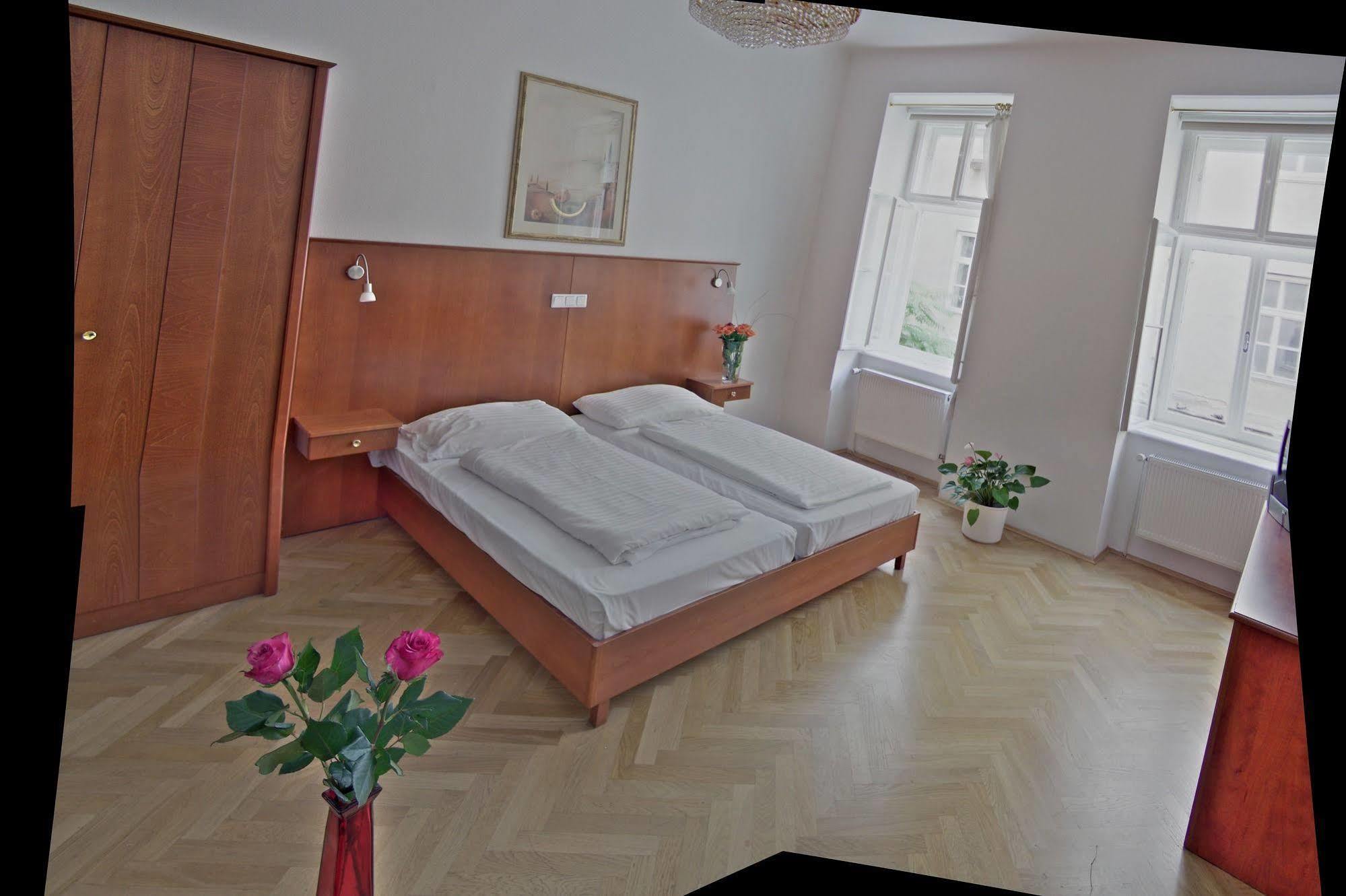 Carlton Opera Hotel Wien Eksteriør billede