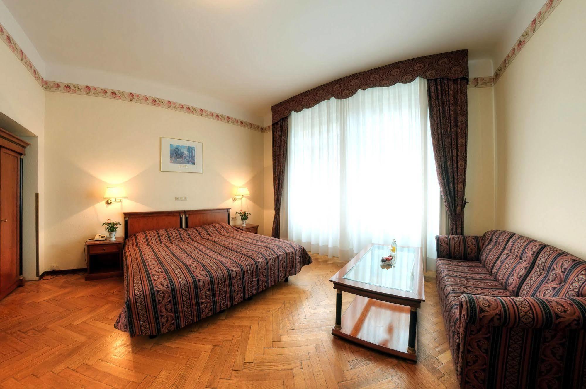 Carlton Opera Hotel Wien Eksteriør billede